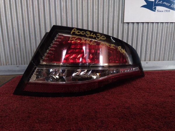 2010 FORD FALCON LEFT TAILLIGHT