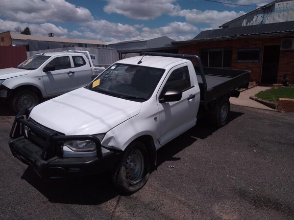 2021 ISUZU DMAX REAR DIFF ASSEMBLY