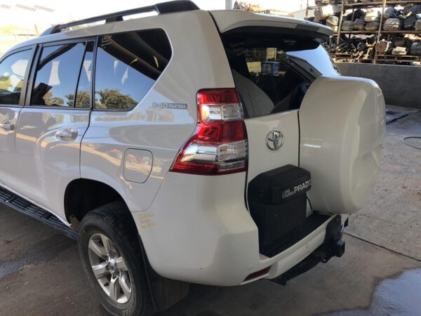 2017 TOYOTA PRADO COLUMN