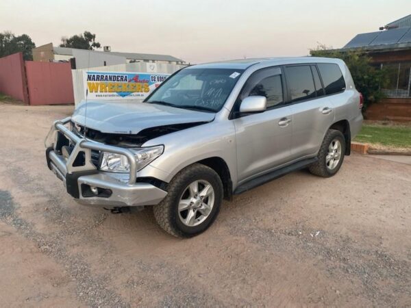 2011 TOYOTA LANDCRUISER PWR DR WIND SWITCH