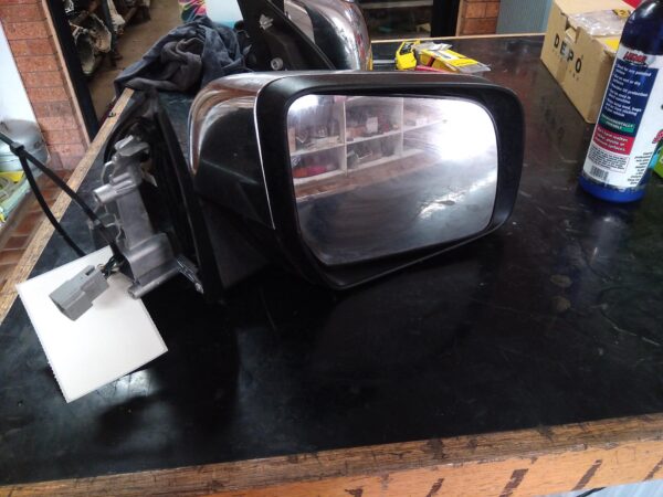 2013 FORD RANGER RIGHT DOOR MIRROR