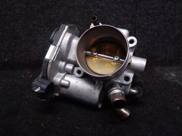 2014 HOLDEN BARINA THROTTLE BODY