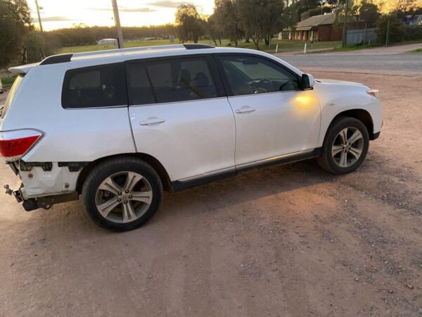 2014 TOYOTA KLUGER RIGHT DRIVESHAFT