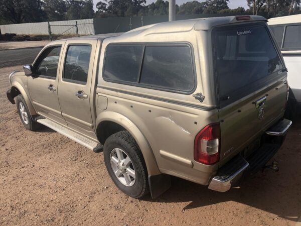 2005 HOLDEN RODEO RIGHT GUARD