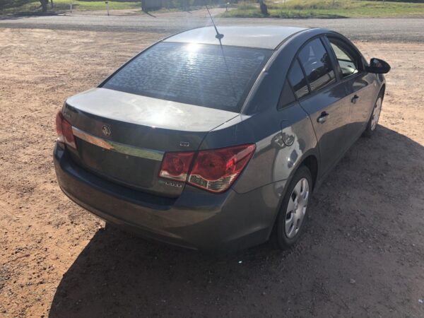 2011 HOLDEN CRUZE INSTRUMENT CLUSTER