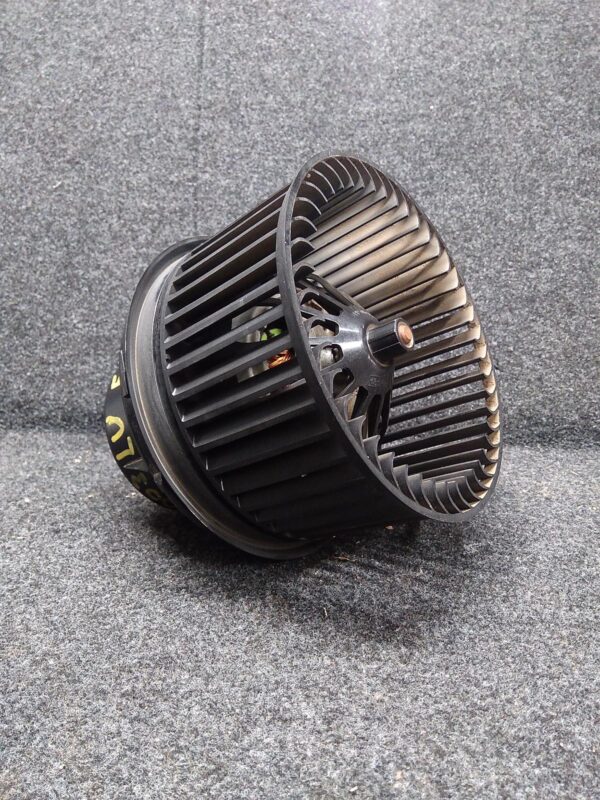 2011 FORD FOCUS HEATER FAN MOTOR