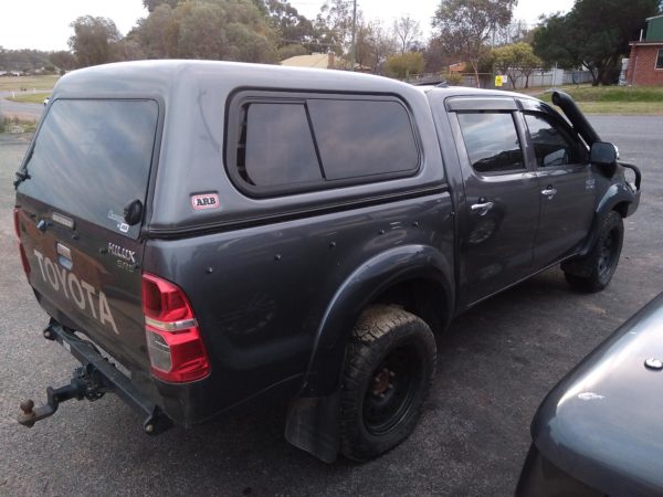 2014 TOYOTA HILUX ENGINE