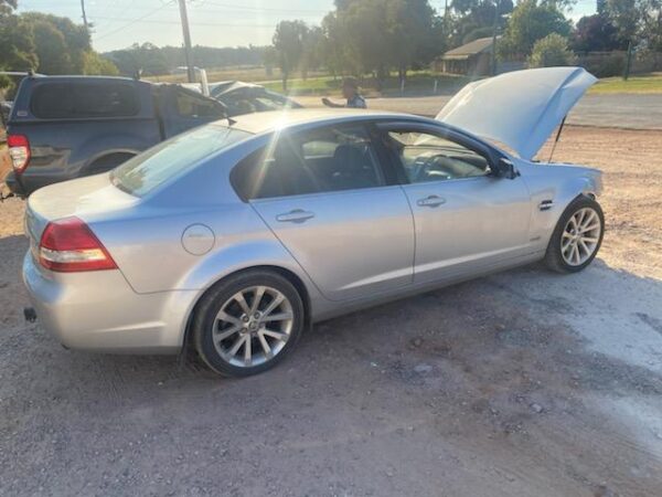 2011 HOLDEN COMMODORE FRONT SEAT