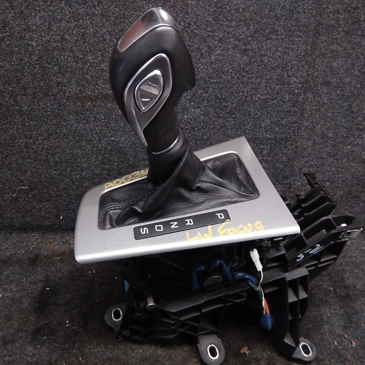 2011 FORD FOCUS GEAR STICK/SHIFTER