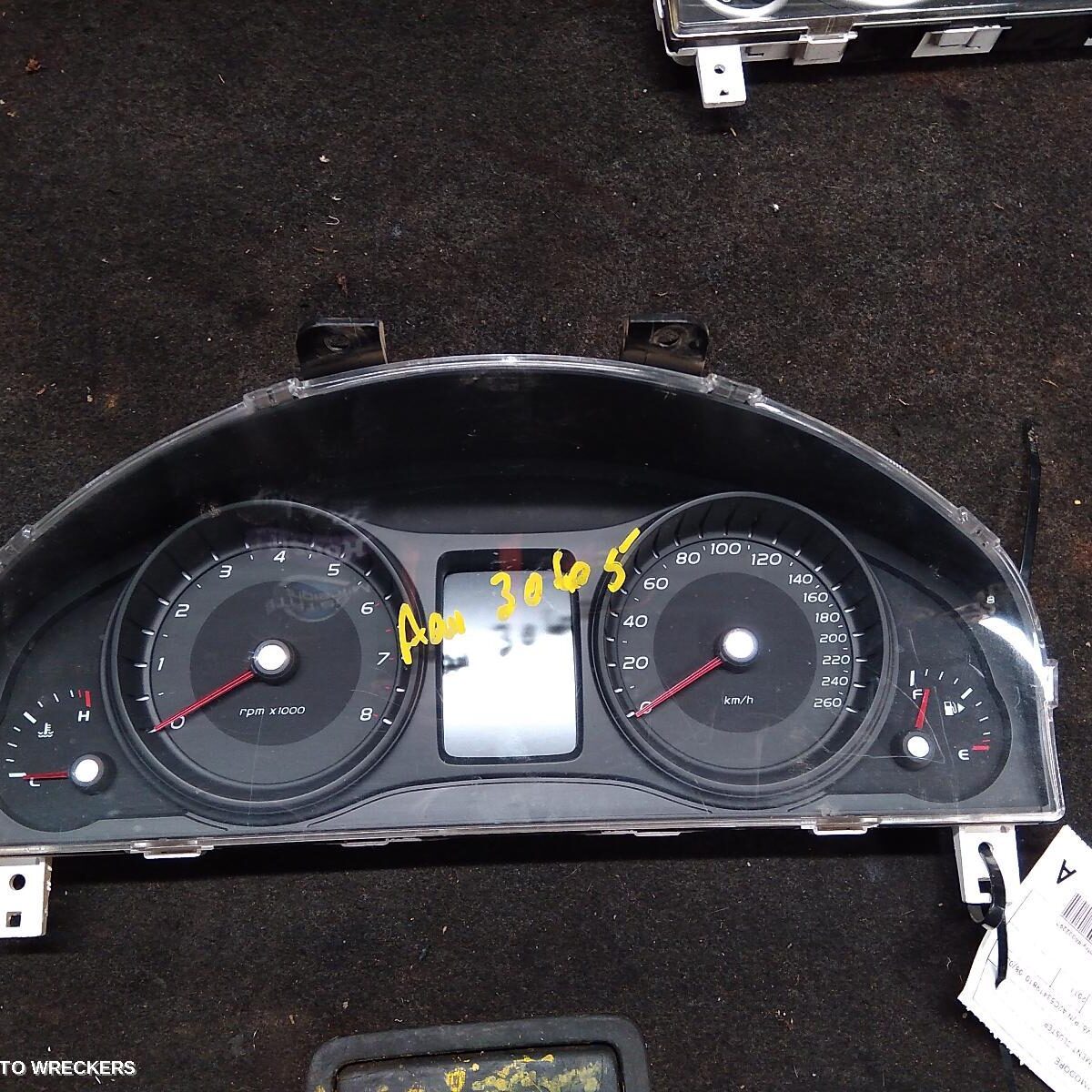 2011 HOLDEN COMMODORE Instrument Cluster