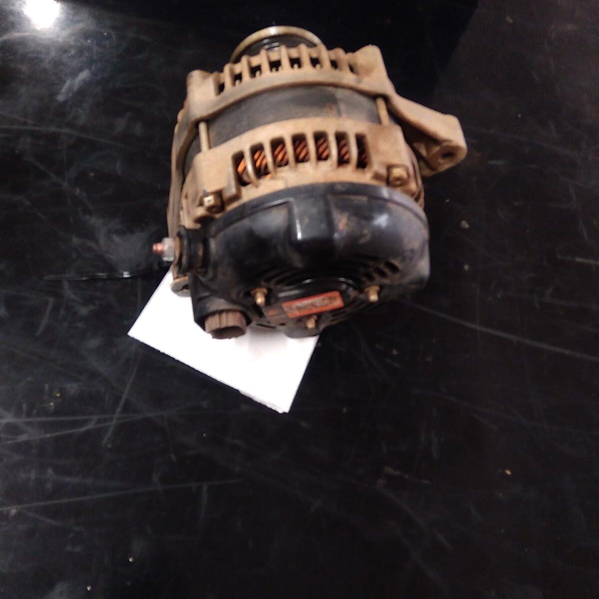 2013 TOYOTA HILUX ALTERNATOR