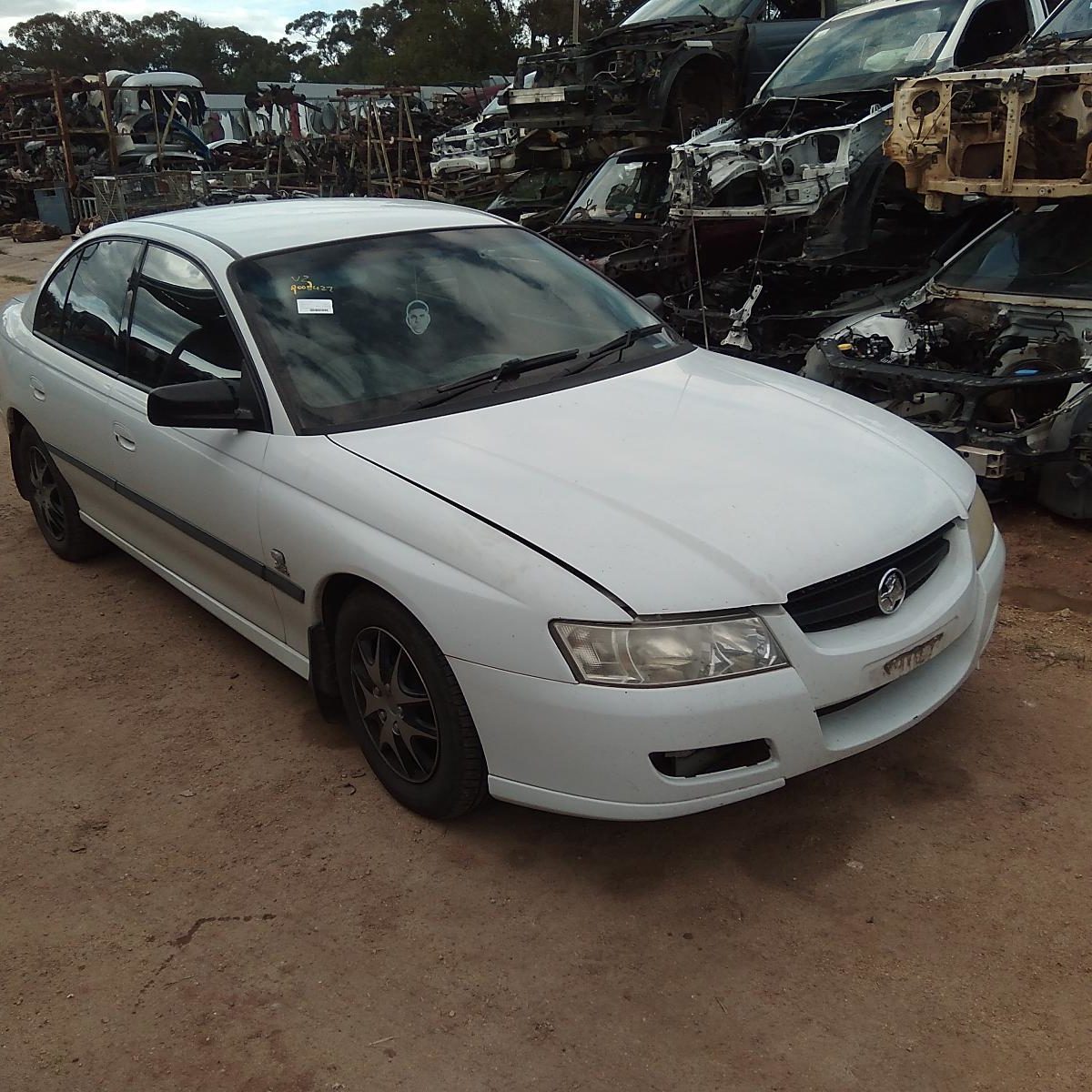 2004 HOLDEN COMMODORE RIGHT FRONT WINDOW REG/MOTOR