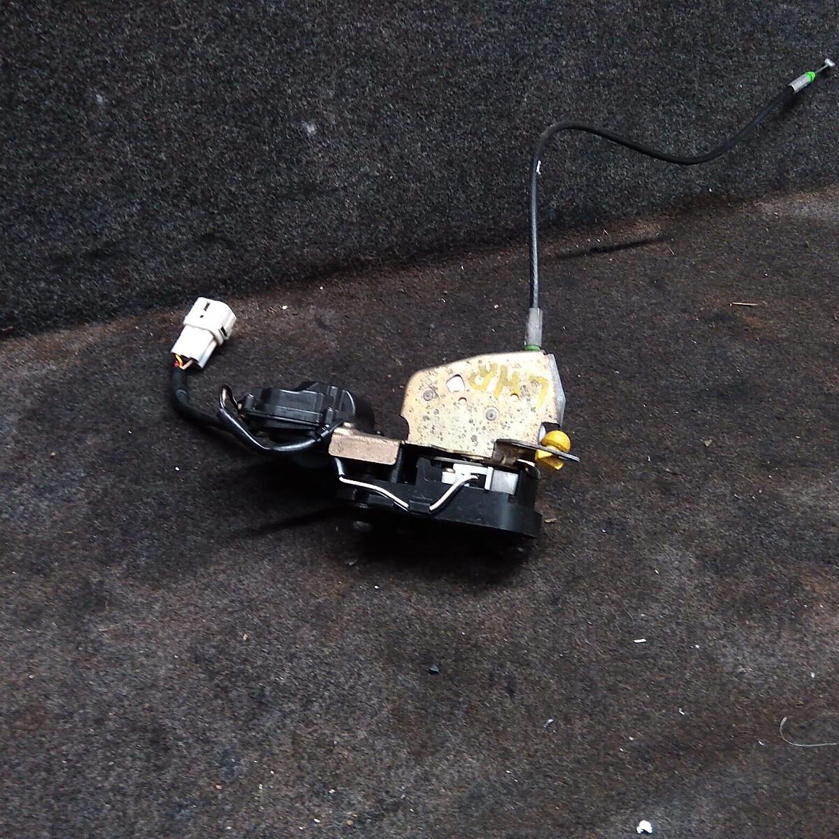 2004 FORD FALCON DOOR/BOOT/GATE LOCK