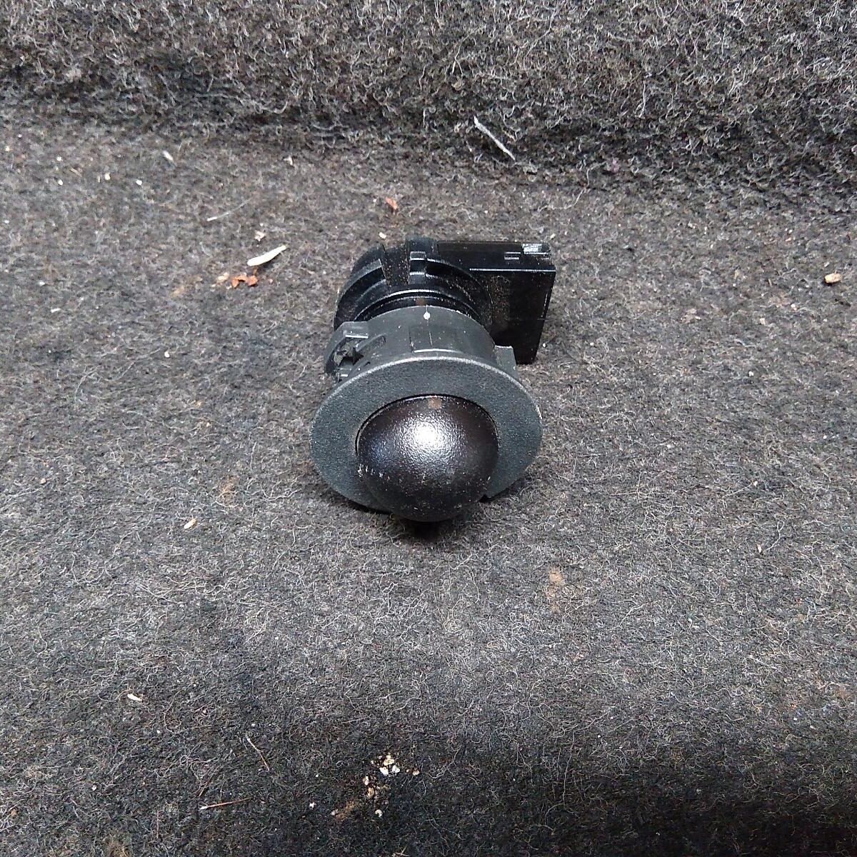 2014 HOLDEN COMMODORE MISC SWITCH/RELAY