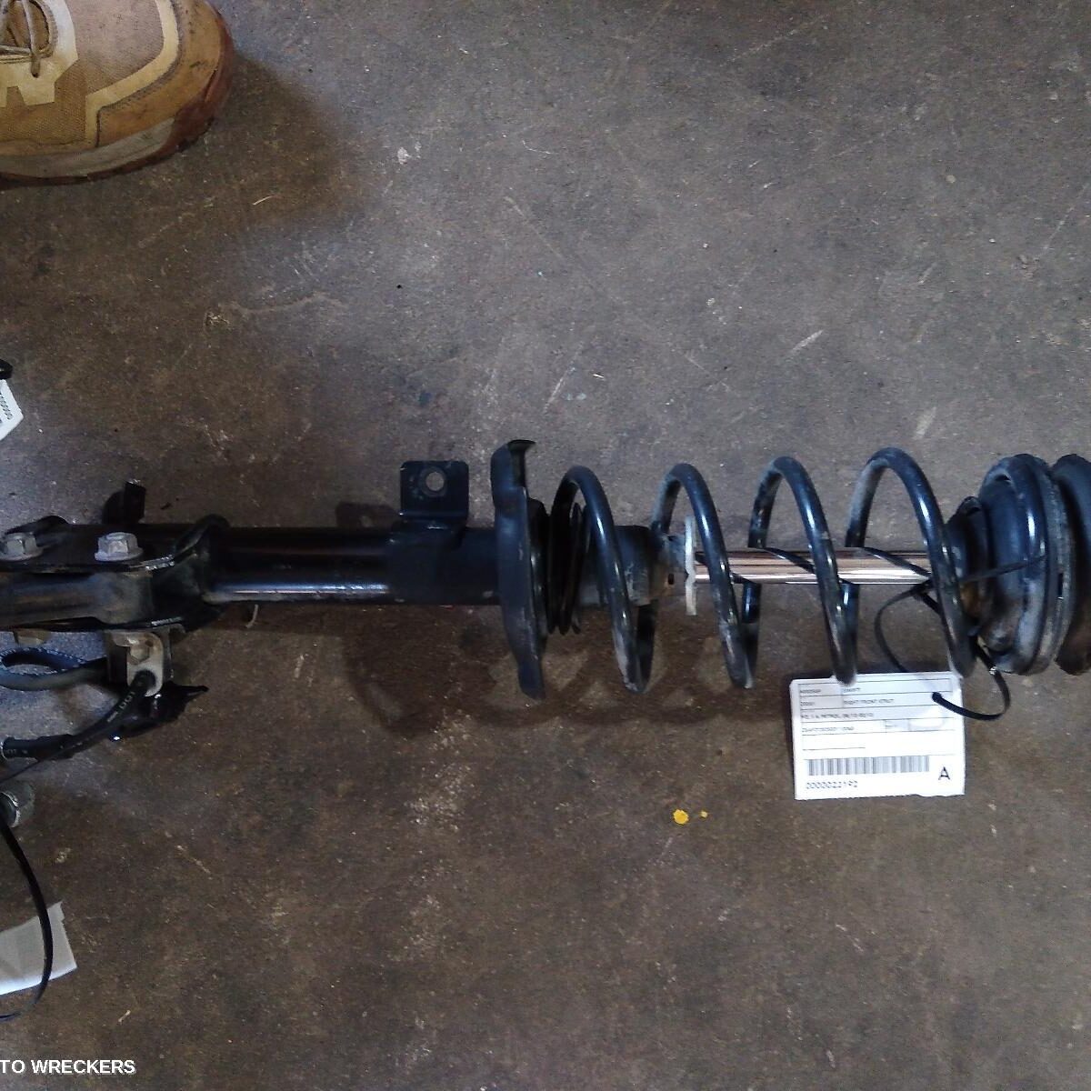 2011 SUZUKI SWIFT Right Front Strut