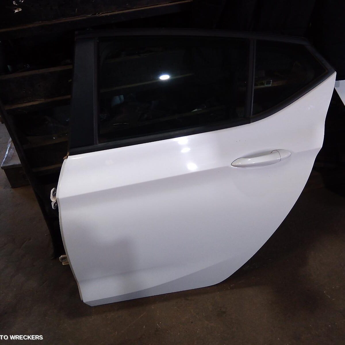 2017 HOLDEN ASTRA Left Rear Door/Sliding