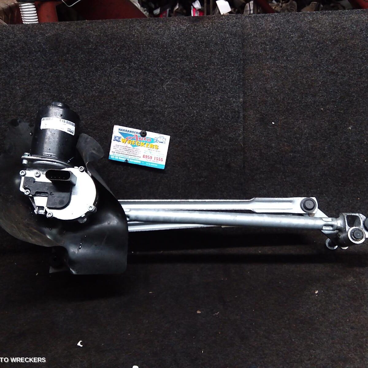 2011 HOLDEN COMMODORE Wiper Motor