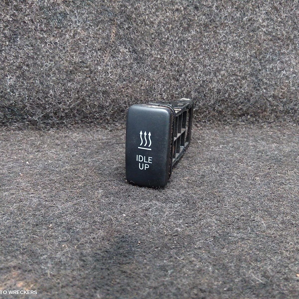 2018 TOYOTA LANDCRUISER Misc Switch/Relay