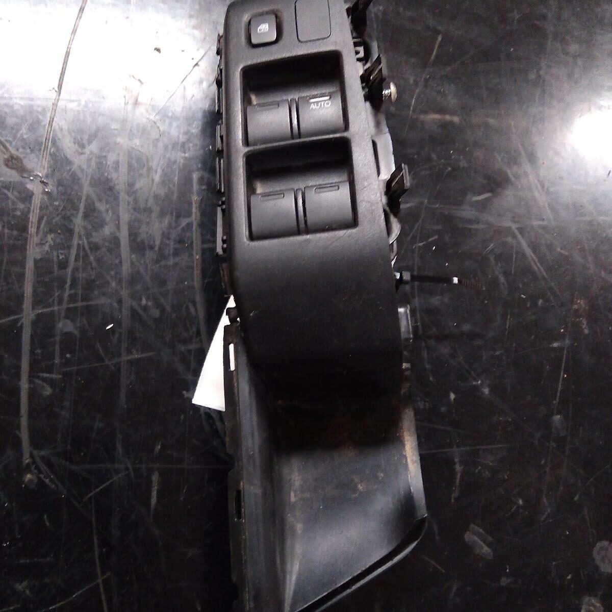 2010 HONDA JAZZ PWR DR WIND SWITCH