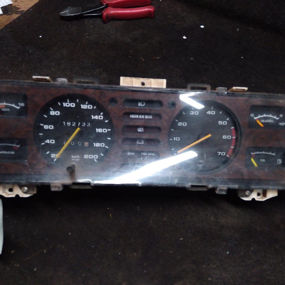 1979 HOLDEN COMMODORE INSTRUMENT CLUSTER