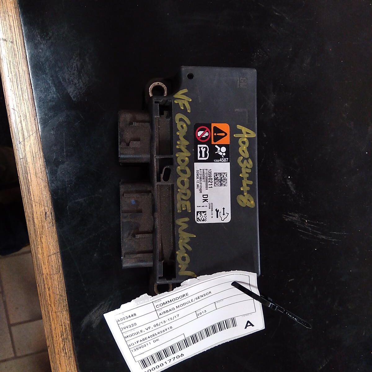 2013 HOLDEN COMMODORE Airbag Module/Sensor