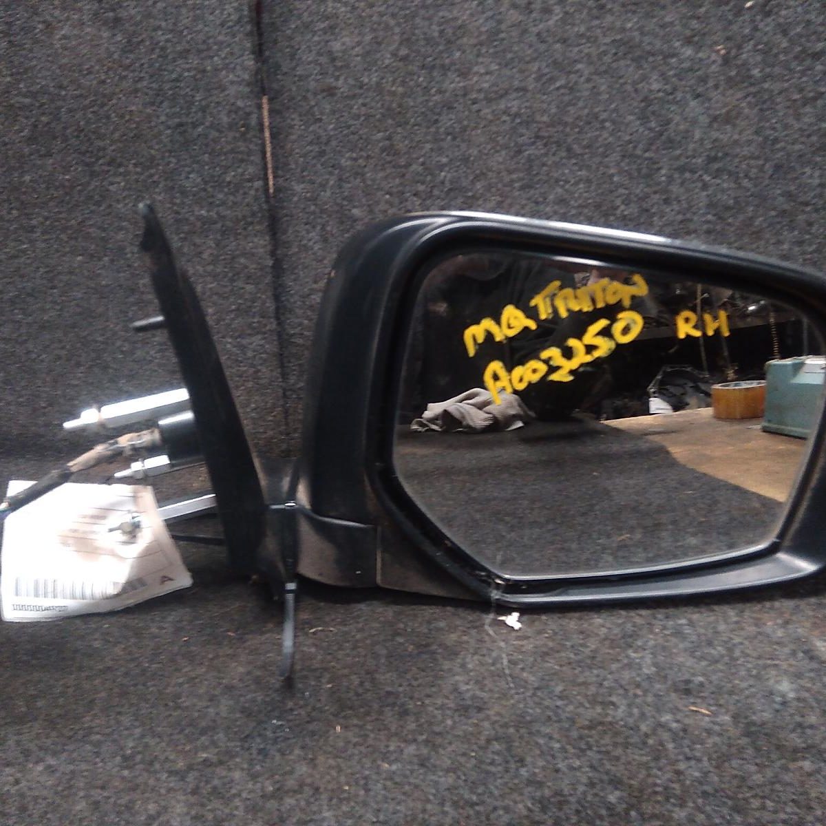 2016 MITSUBISHI TRITON RIGHT DOOR MIRROR