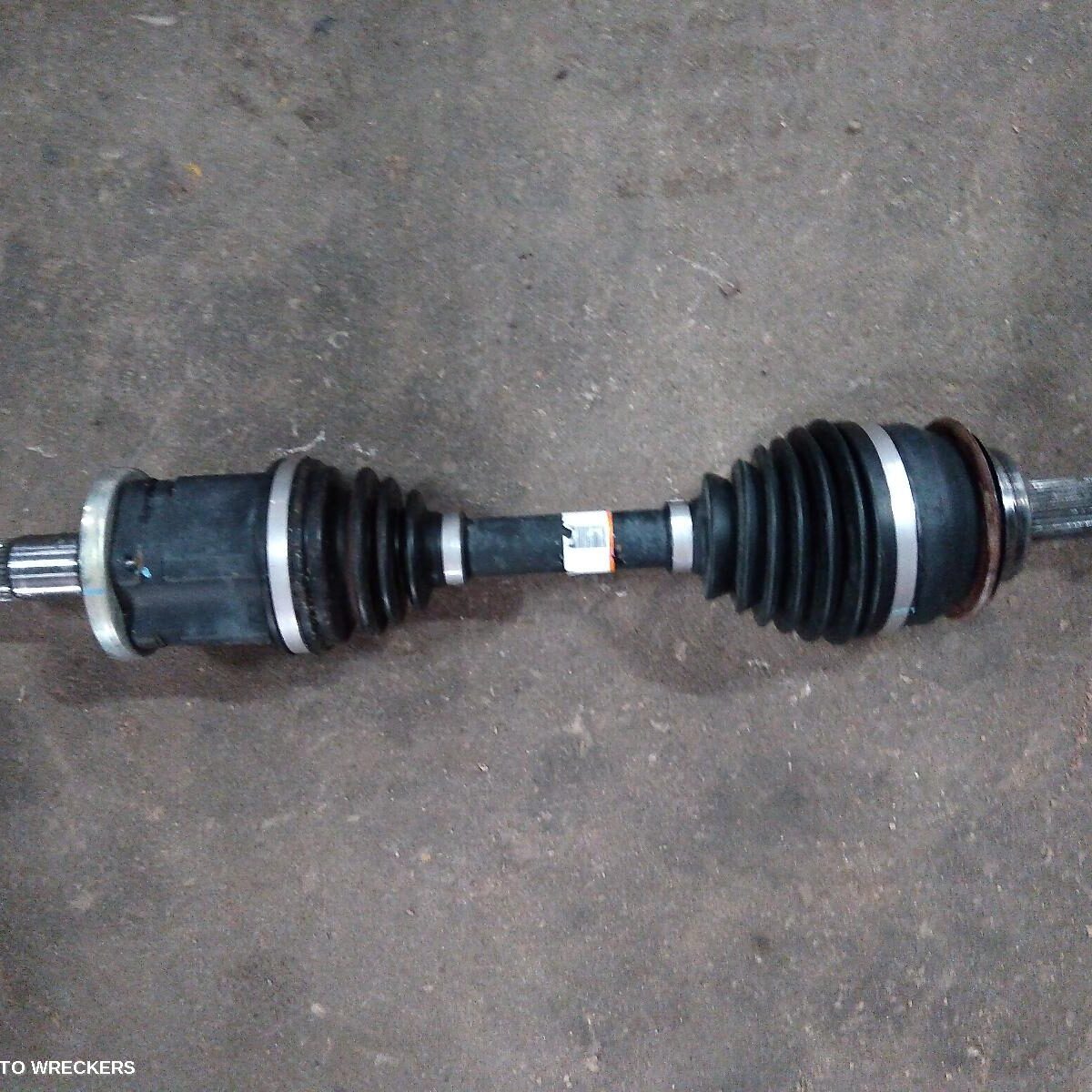 2017 TOYOTA HILUX Right Driveshaft