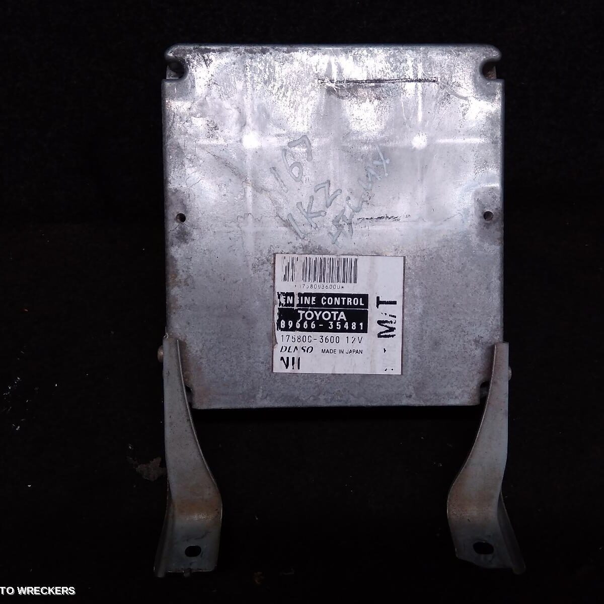 2004 TOYOTA HILUX Ecu