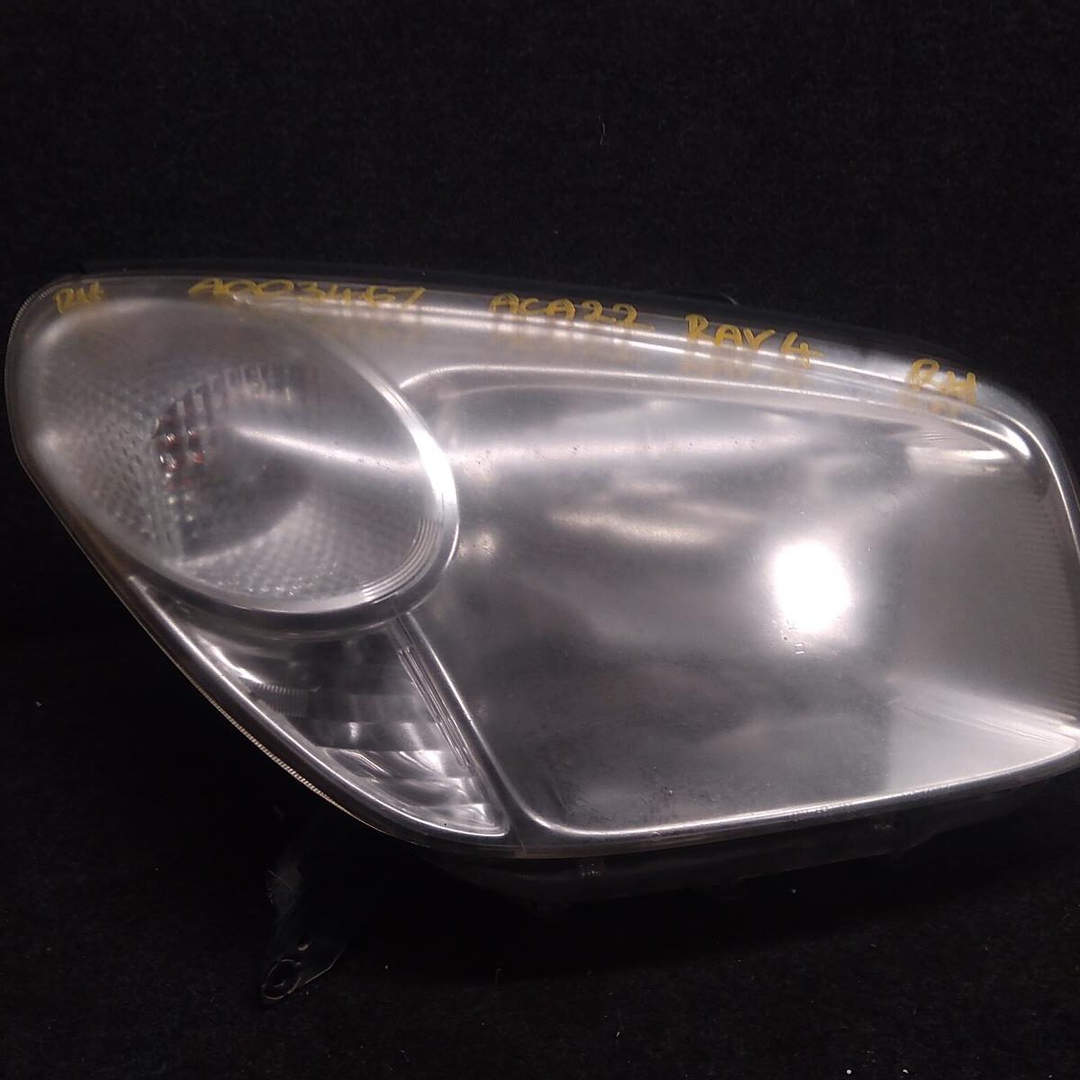 2004 TOYOTA RAV4 RIGHT HEADLAMP