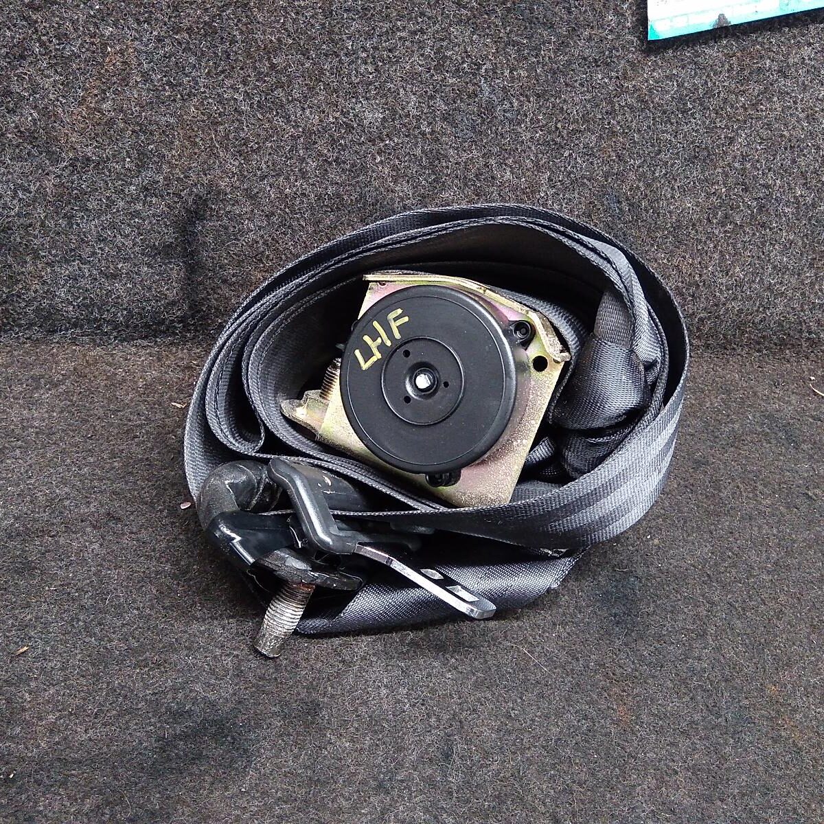 2006 HOLDEN COMMODORE Seatbelt/Stalk