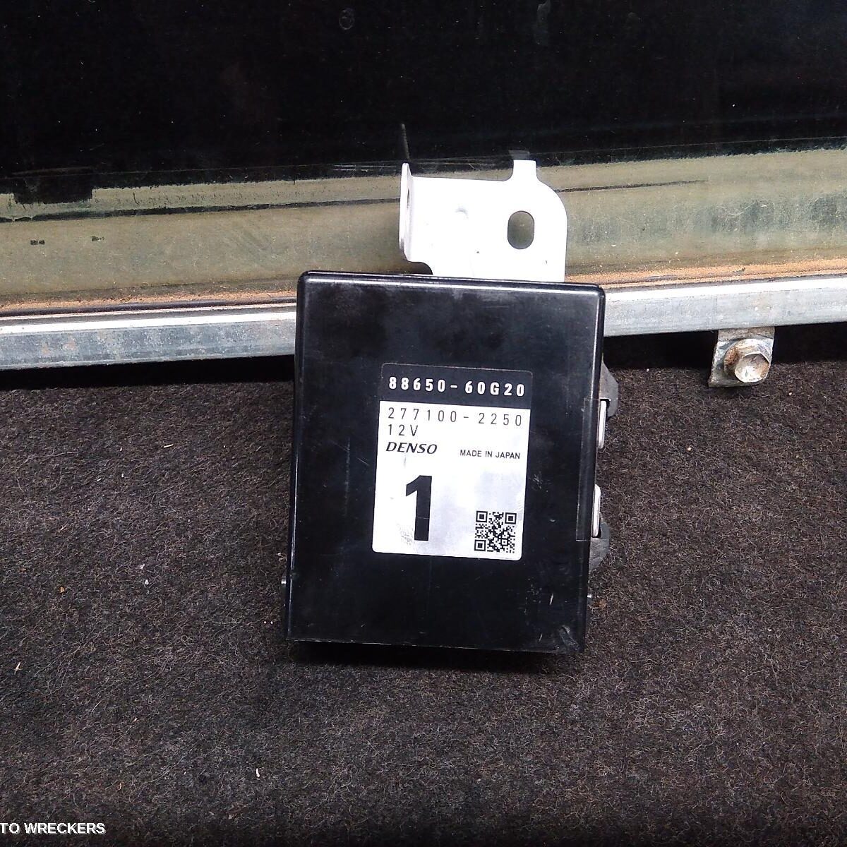 2018 TOYOTA LANDCRUISER Misc Switch/Relay