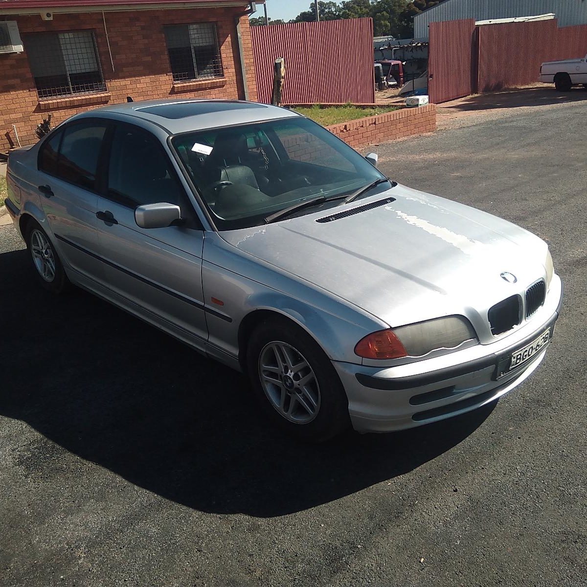 2001 BMW 3 SERIES LEFT REAR DOOR/SLIDING