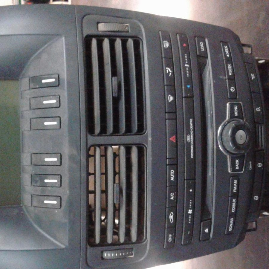 2009 FORD FALCON RADIO/CD/DVD/SAT/TV