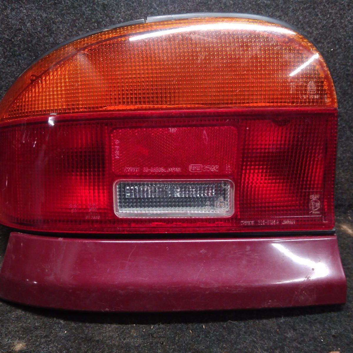 1995 MAZDA 121 LEFT TAILLIGHT