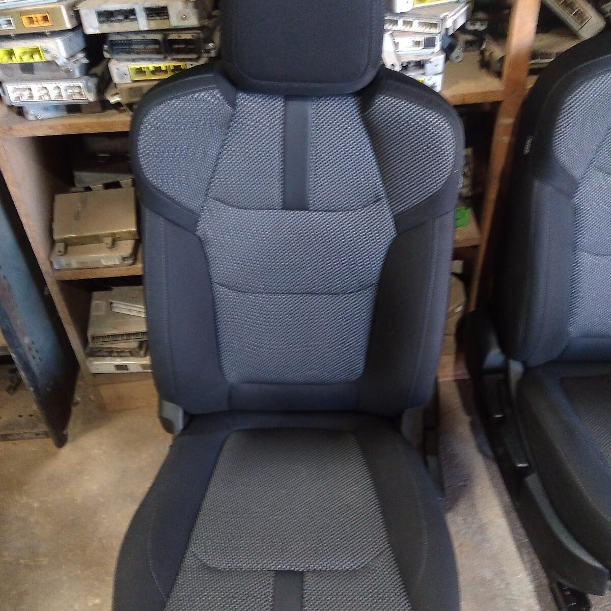 2023 MAZDA BT50 FRONT SEAT