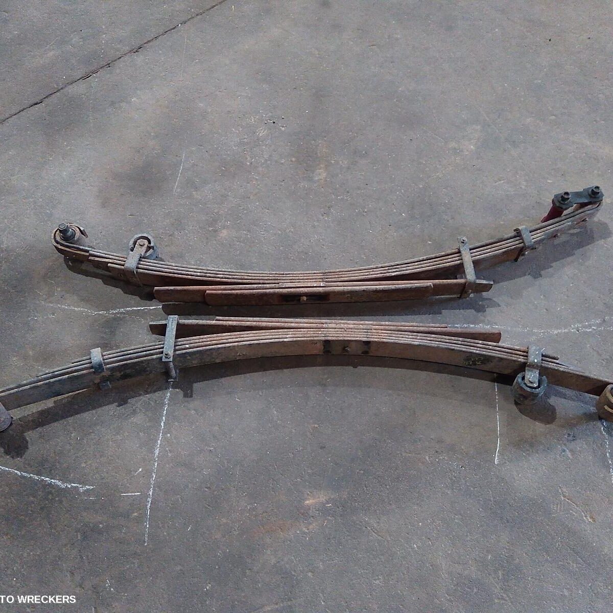 2001 TOYOTA HILUX Rear Leaf Spring