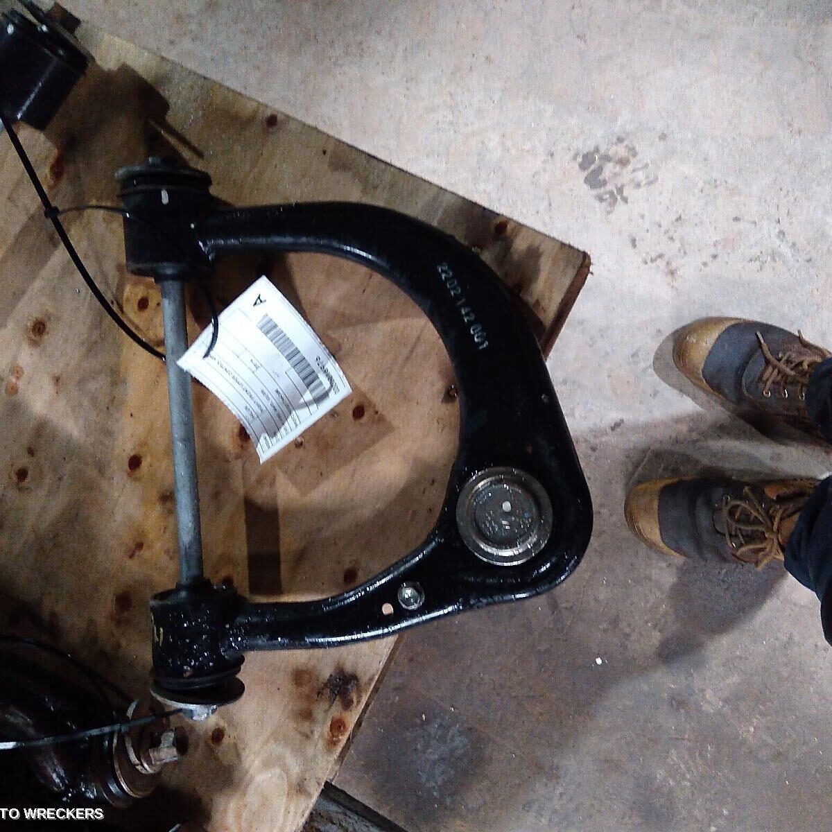 2014 TOYOTA HILUX Right Front Upper Control Arm