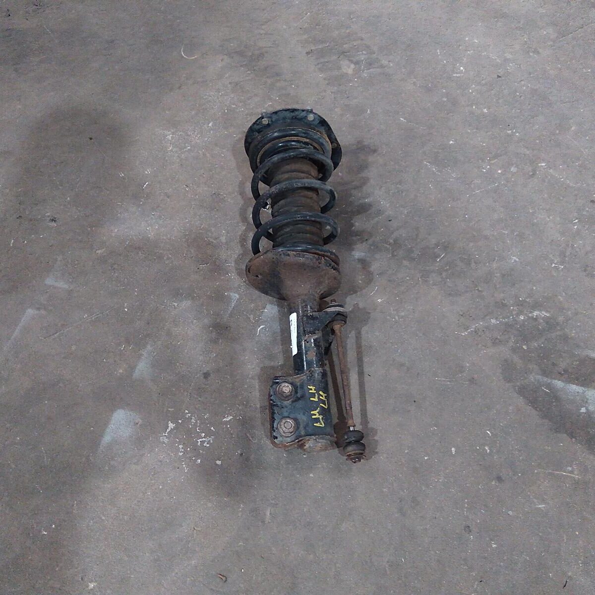 2000 HOLDEN COMMODORE LEFT FRONT STRUT