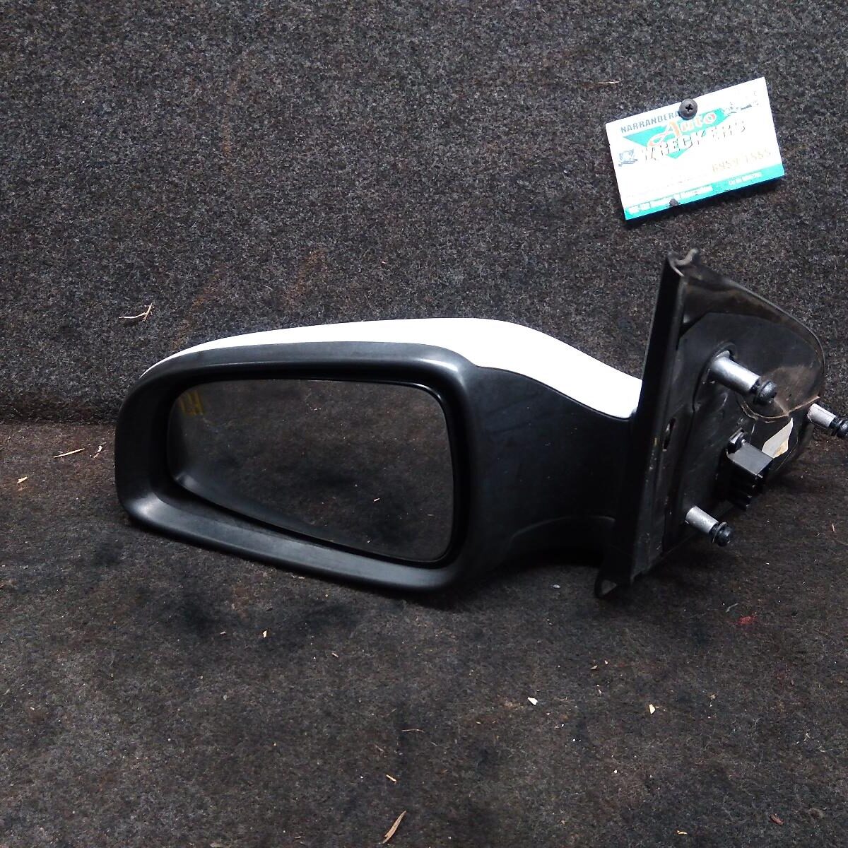 2006 HOLDEN ASTRA LEFT DOOR MIRROR