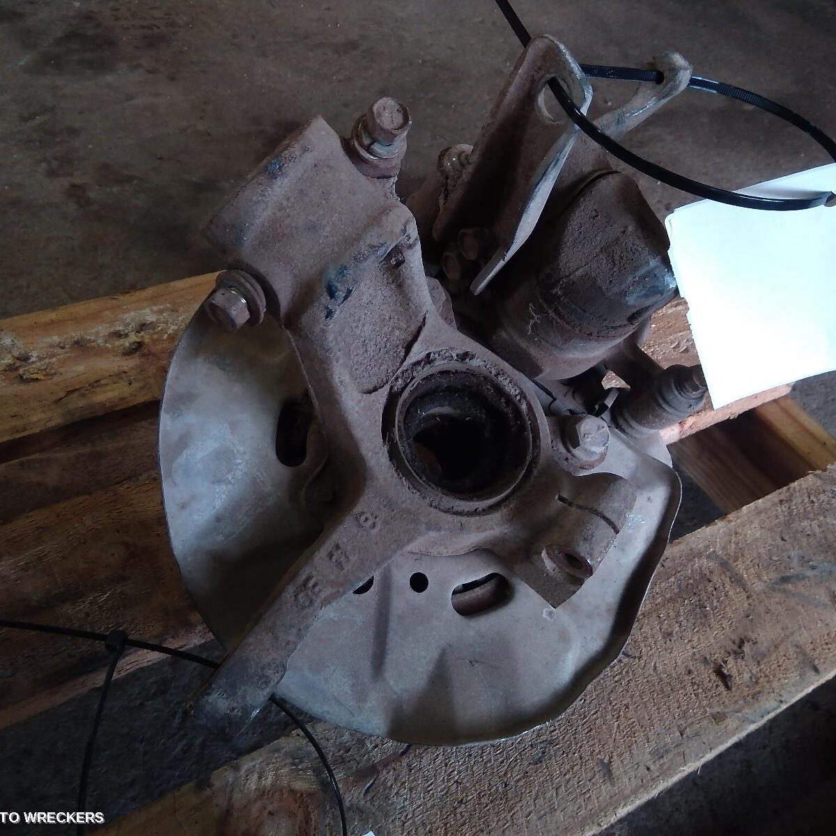 1990 SUBARU BRUMBY Right Front Hub Assembly