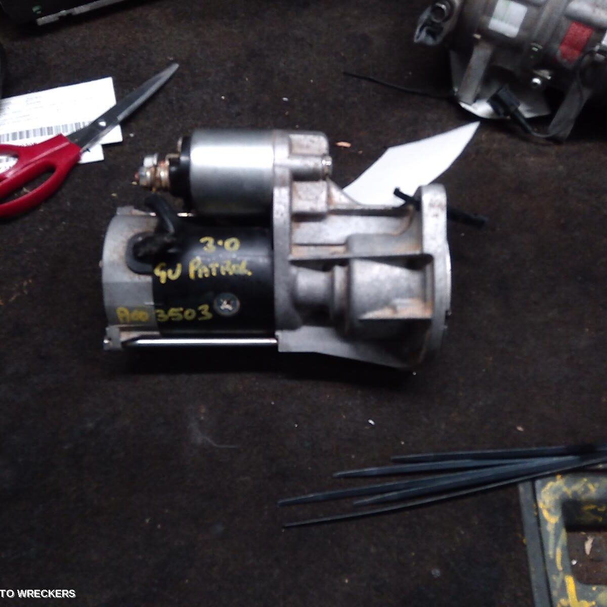 2012 NISSAN PATROL Starter