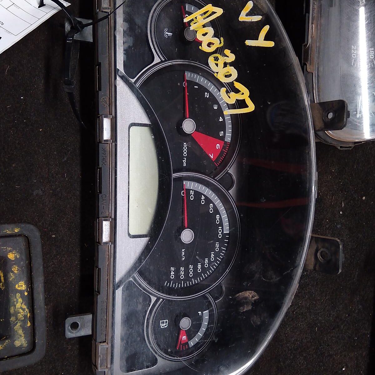 2003 HOLDEN COMMODORE INSTRUMENT CLUSTER