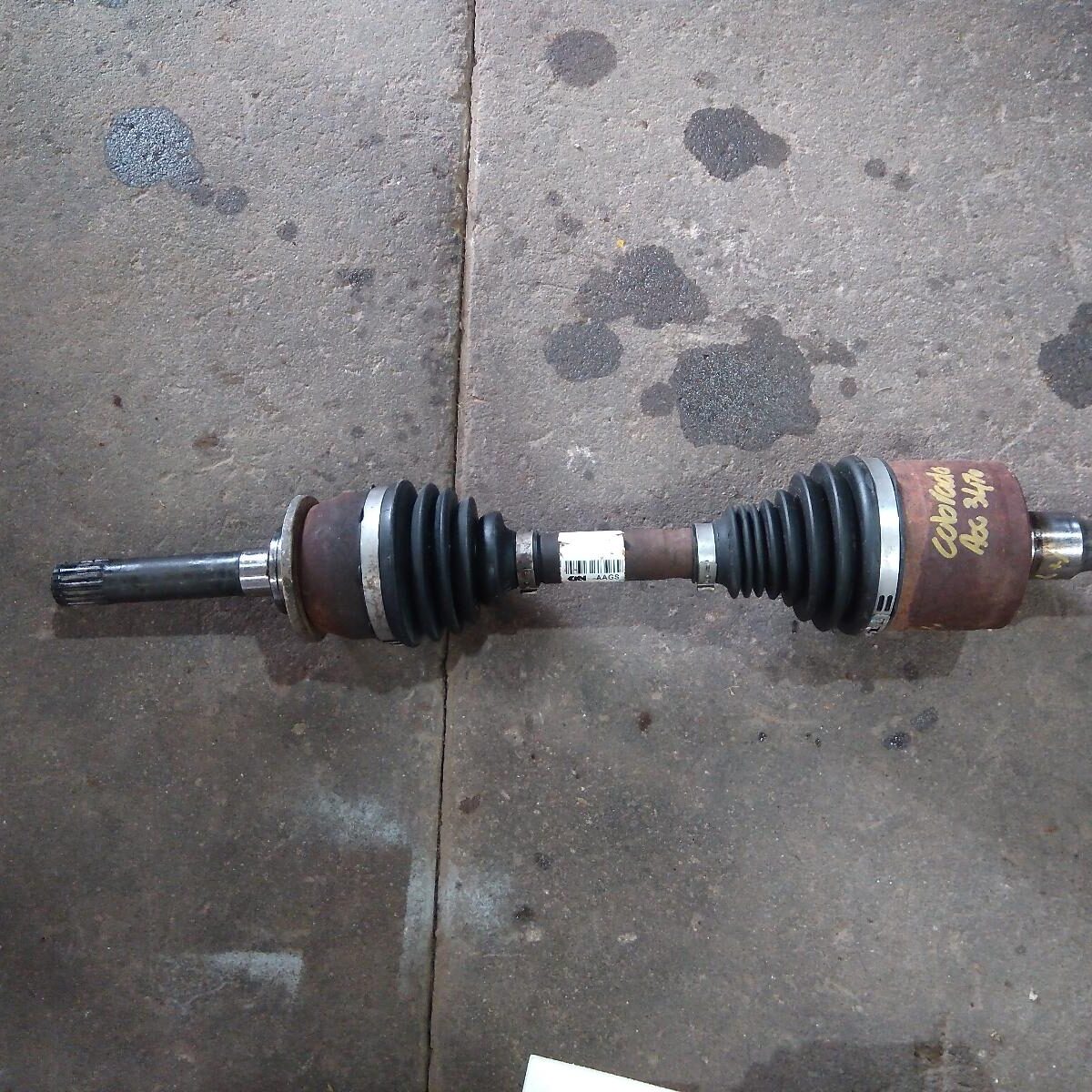 2015 HOLDEN COLORADO LEFT DRIVESHAFT