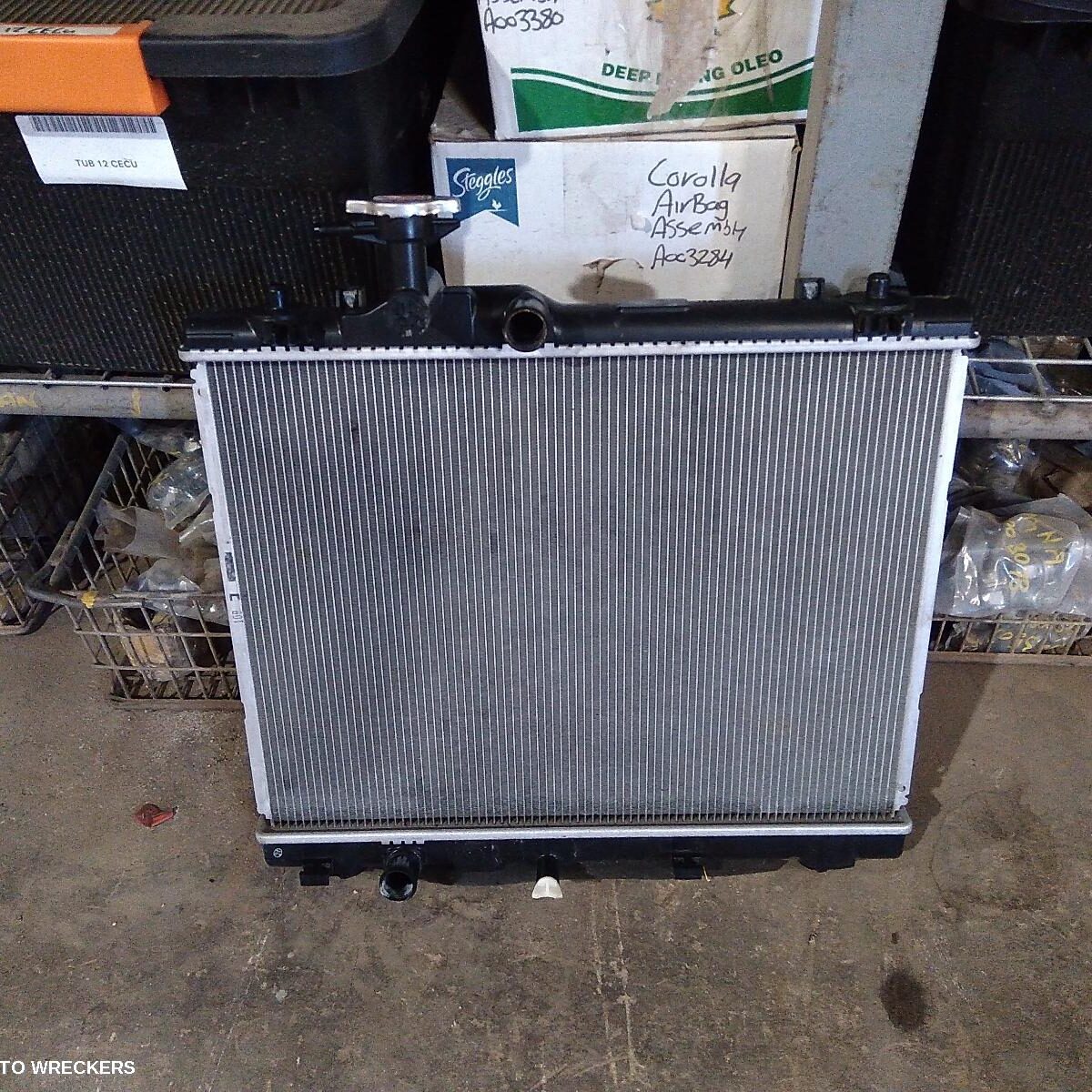 2011 SUZUKI SWIFT Radiator