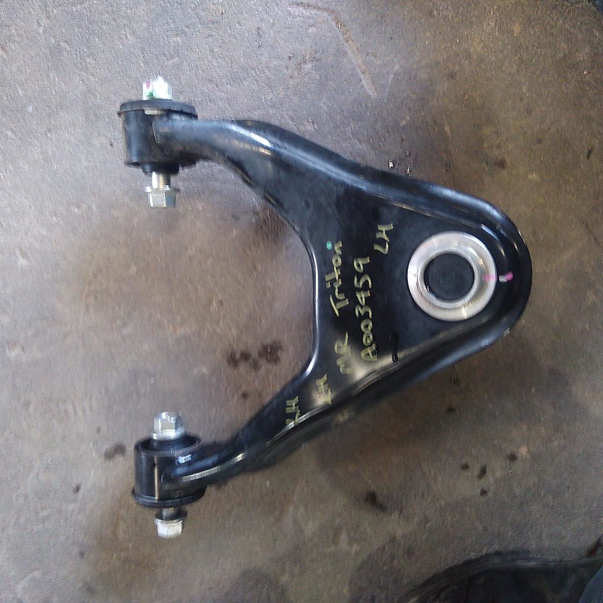 2023 MITSUBISHI TRITON LEFT FRONT UPPER CONTROL ARM