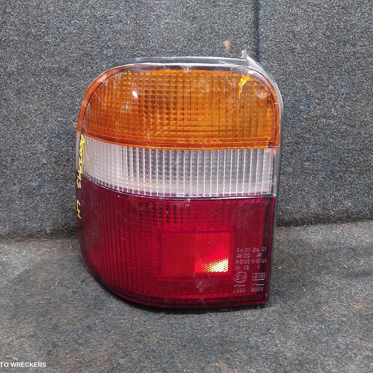 2000 KIA SPORTAGE Left Taillight