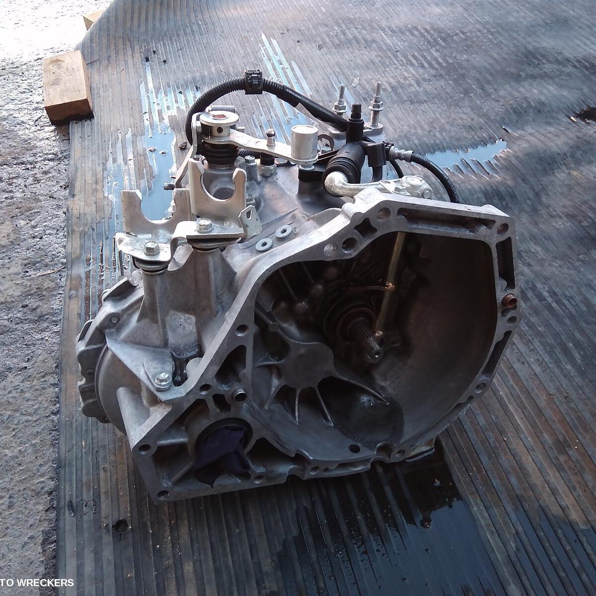 2011 SUZUKI SWIFT Trans/Gearbox