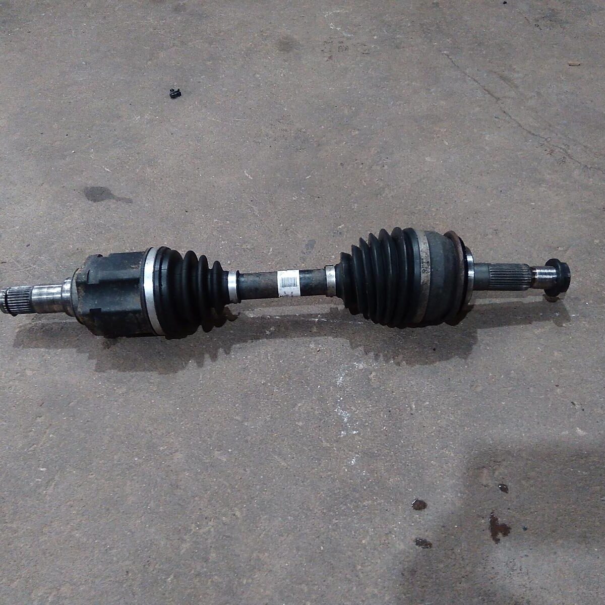 2012 TOYOTA HILUX RIGHT DRIVESHAFT