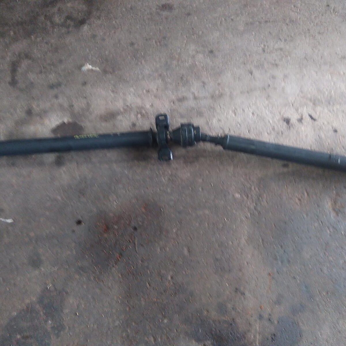 2004 TOYOTA RAV4 REAR DRIVE SHAFT