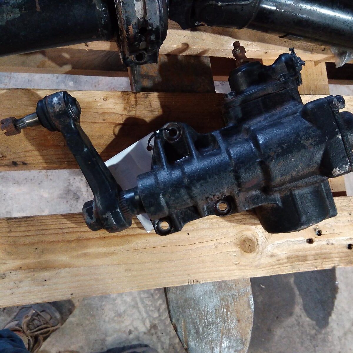 2002 MITSUBISHI TRITON STEERING BOX/RACK